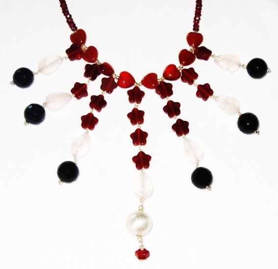 ST498 Onyx, Garnet and Rose Quartz Necklace in Sterling Silver
