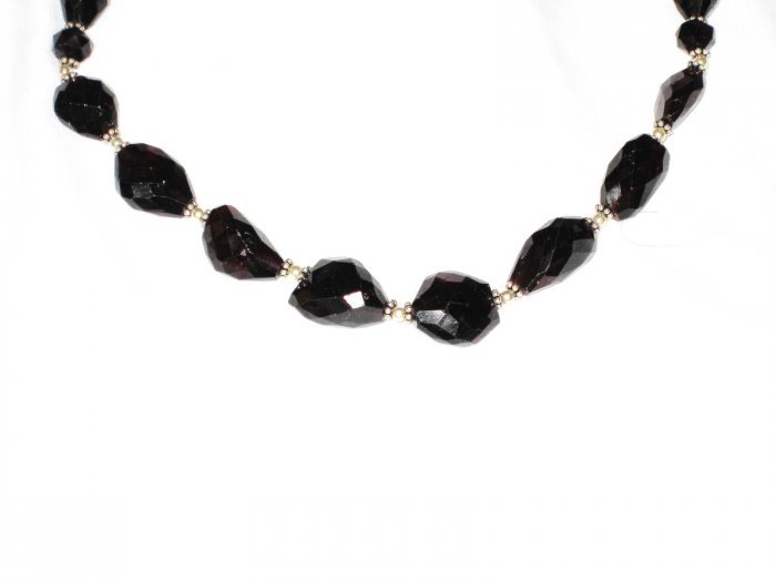 ST538 Rose Quartz and Garnet Necklace in Sterling Silver