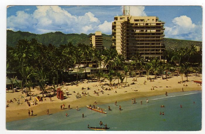 HILTON HAWAIIAN VILLAGE Waikiki HI Duke Kahanamoku Beach Postcard circa 1950s #0292