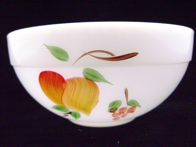 Anchorwhite Gay Fad Fruits Medium Colonial Mixing Bowl
