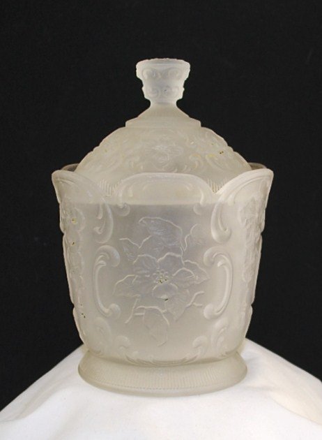 McKee Wild Rose with Bowknot Sugar Bowl in Frosted Crystal