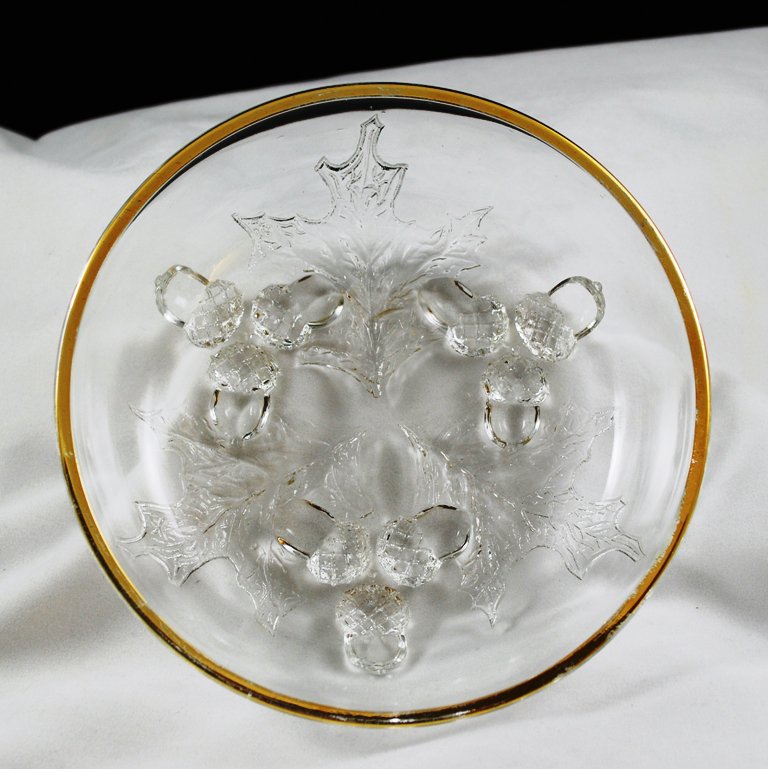 Vintage Glass Dish Acorn and Leaves wi/ Gold Trim