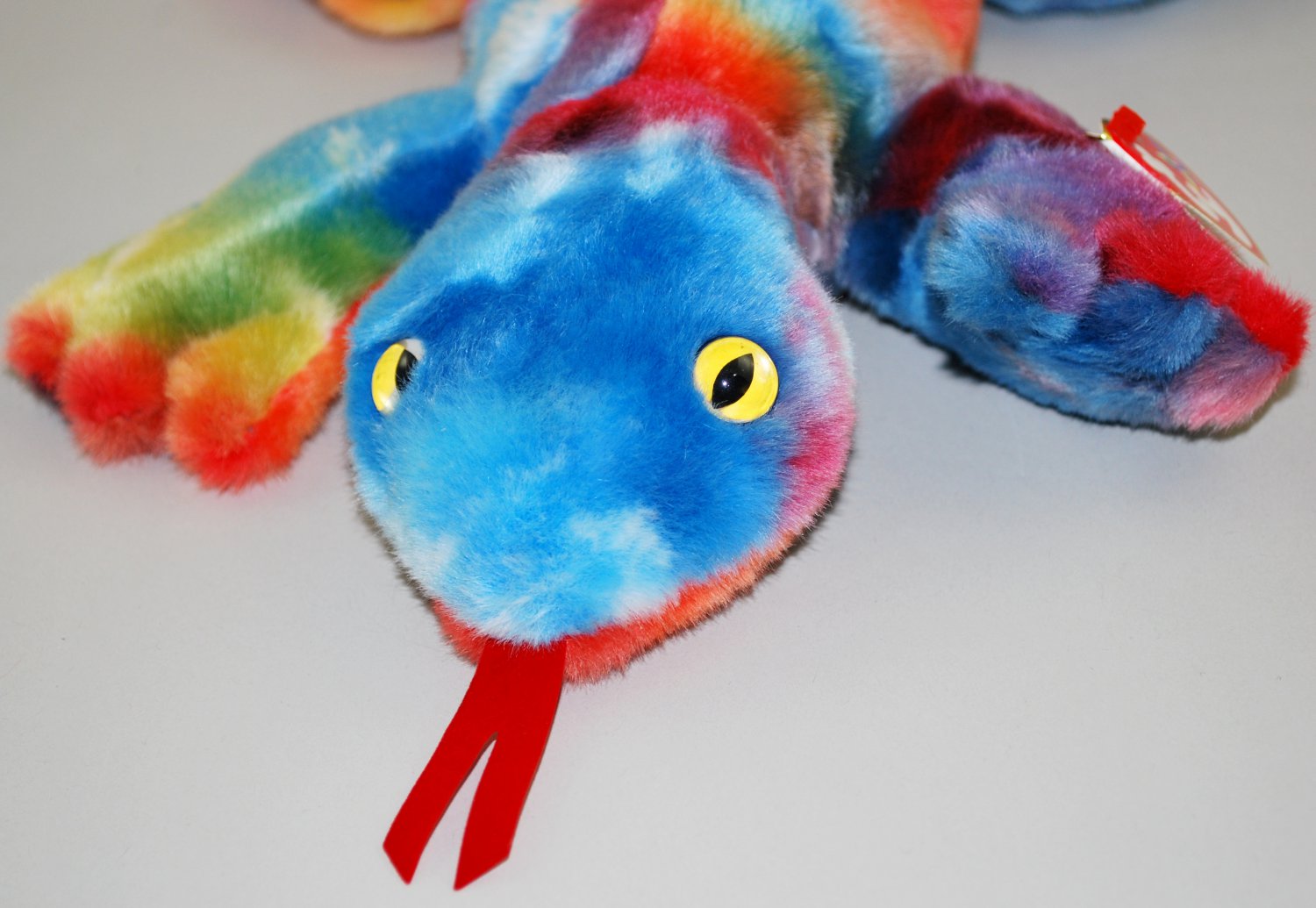 Lizzy The Lizard Ty Beanie Buddy Ty-Dyed Plush Style 9366