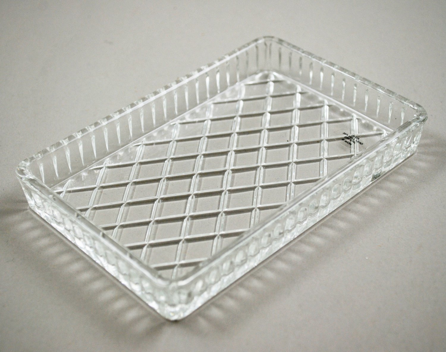 1990 Avon Glass Jewelry Tray 24% Lead Crystal