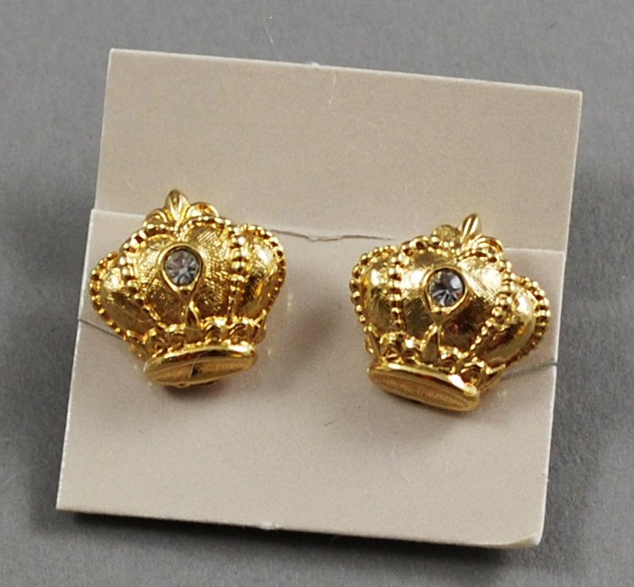 1989 Avon Regal Crown Goldtone w/ Rhinestone Vintage Clip Earrings