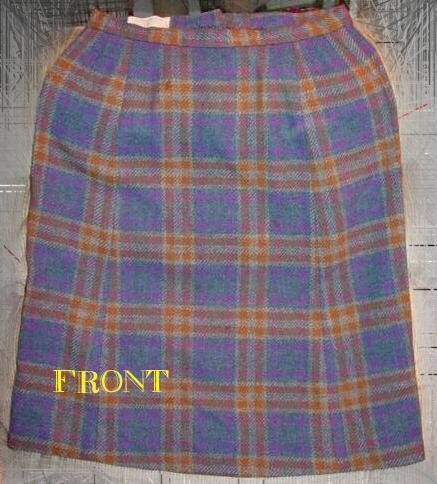 Vintage 1960's PENDLETON Blue Gold Plaid skirt w28