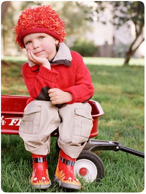 Zooni handmade hat FIRECRACKER Red - Medium