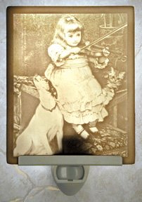 Broken Strings on Violin Flat Lithophane Nightlight