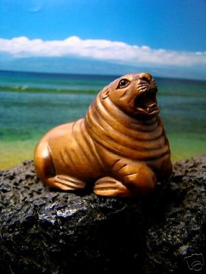 " SEA LION " HAND CARVED HAWAIIAN KOA WOOD ONYX EYES MINIATURE FREE GIFTS & USA SHIPPING