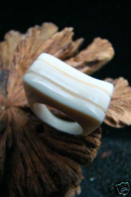 FOSSIL ALASKA MAMMOTH IVORY WAVY DESIGN RING SIZE 6.5 HAND CRAFTED FREE CLEAR RING BOX