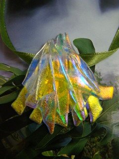 DICHROIC GLASS " CRYSTAL MIST " PENDANT WEARABLE ART HYPO-ALLERGENIC NO METAL