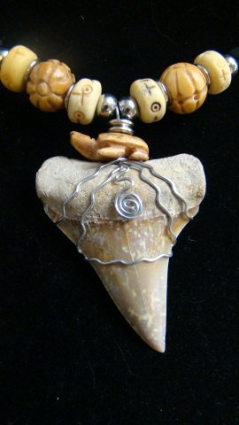 FOSSIL MAKO SHARK TOOTH CARVED BONE TURTLE BEAD HARLEY WIRE NECKLACE LIGHTNING BOLTS!!
