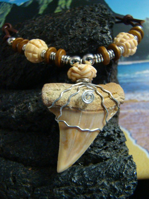1 3/4 in. Fossil Mako Shark Tooth Necklace - Carved Bone Beads - Stainless Steel Wire Wrap
