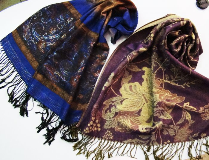 Shawls 1010/2010