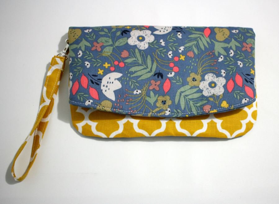 Foldover Clutch Kitty Floral