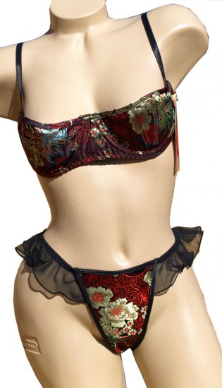 SEXY BLACK ASIAN BROCADE OPEN CUP SHELF BRA - SIZE 38