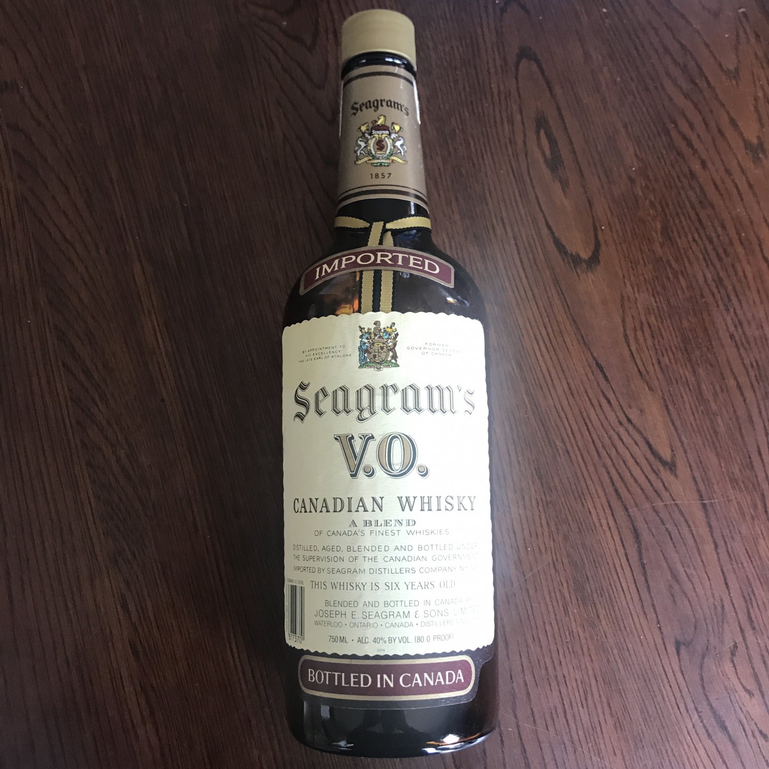 VINTAGE Seagrams V.O. Canadian Whiskey Bottle Circa 1970's