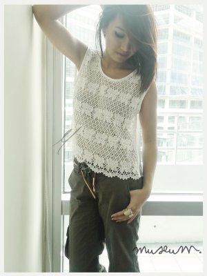 PASTILLAS LACE TOP