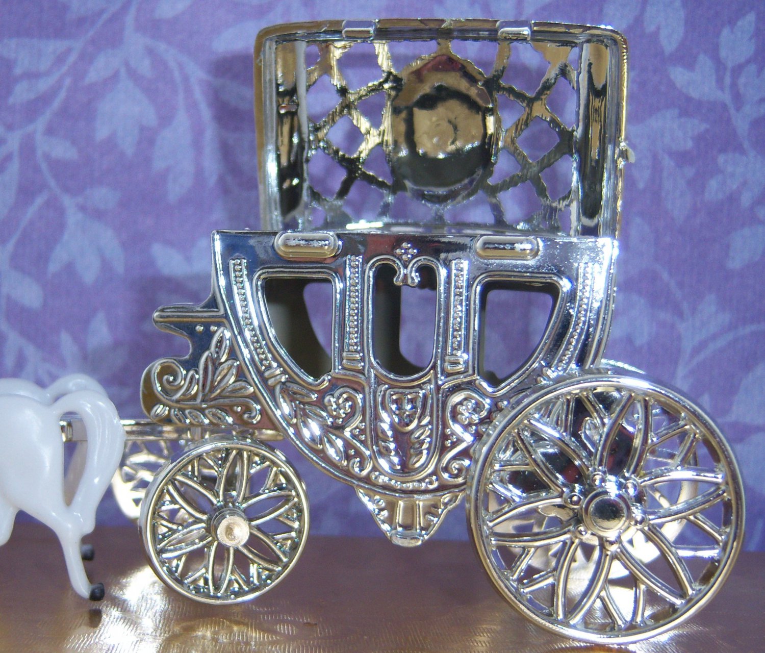 Cinderella Carriage Wedding Favors Silver 100