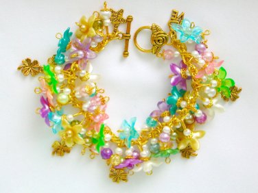 Flower four leaf clover pastel blue purple green charm bracelet