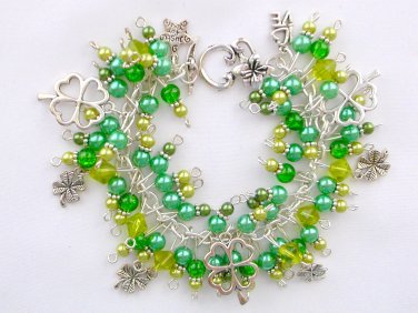 Four leaf clover shamrock green pearl cha cha charm bracelet