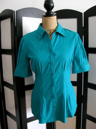 Como Stretch aqua blue fitted cinched at waist short sleeve top S