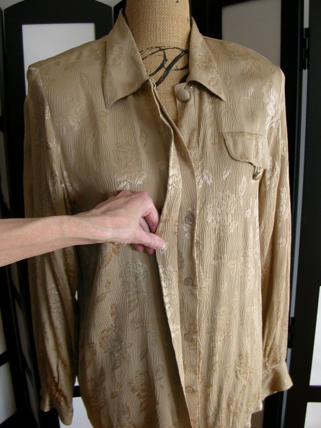 Jacqueline Ferrar light brown floral silk long sleeve top M