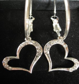 Earring (E013)