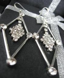Earring (E015)