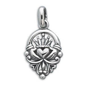 Oxidized Claddagh Pendant(7448)