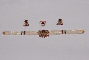 Choker Pendant Set with Emerald & Ruby Stones, Tops