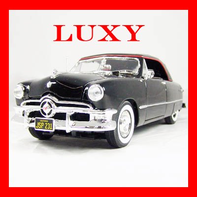 Maisto 1:18 Chrylser 300B 1956 Classican American Sedan Black Diecast Car Model Luxy