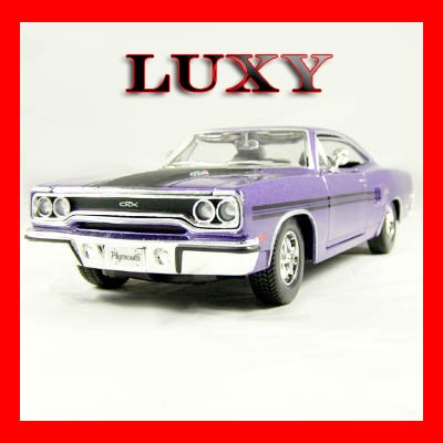1.25 1970 Plymouth GTX Maisto Quality Diecast Model Car Purple
