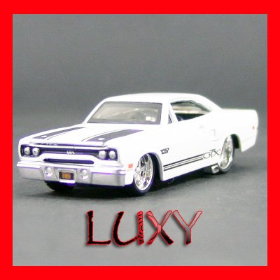 $2.98 Maisto 1:64 1970 Pontiac GTX Muscle Pro Rodz Diecast Luxy Collectibles White 6.1