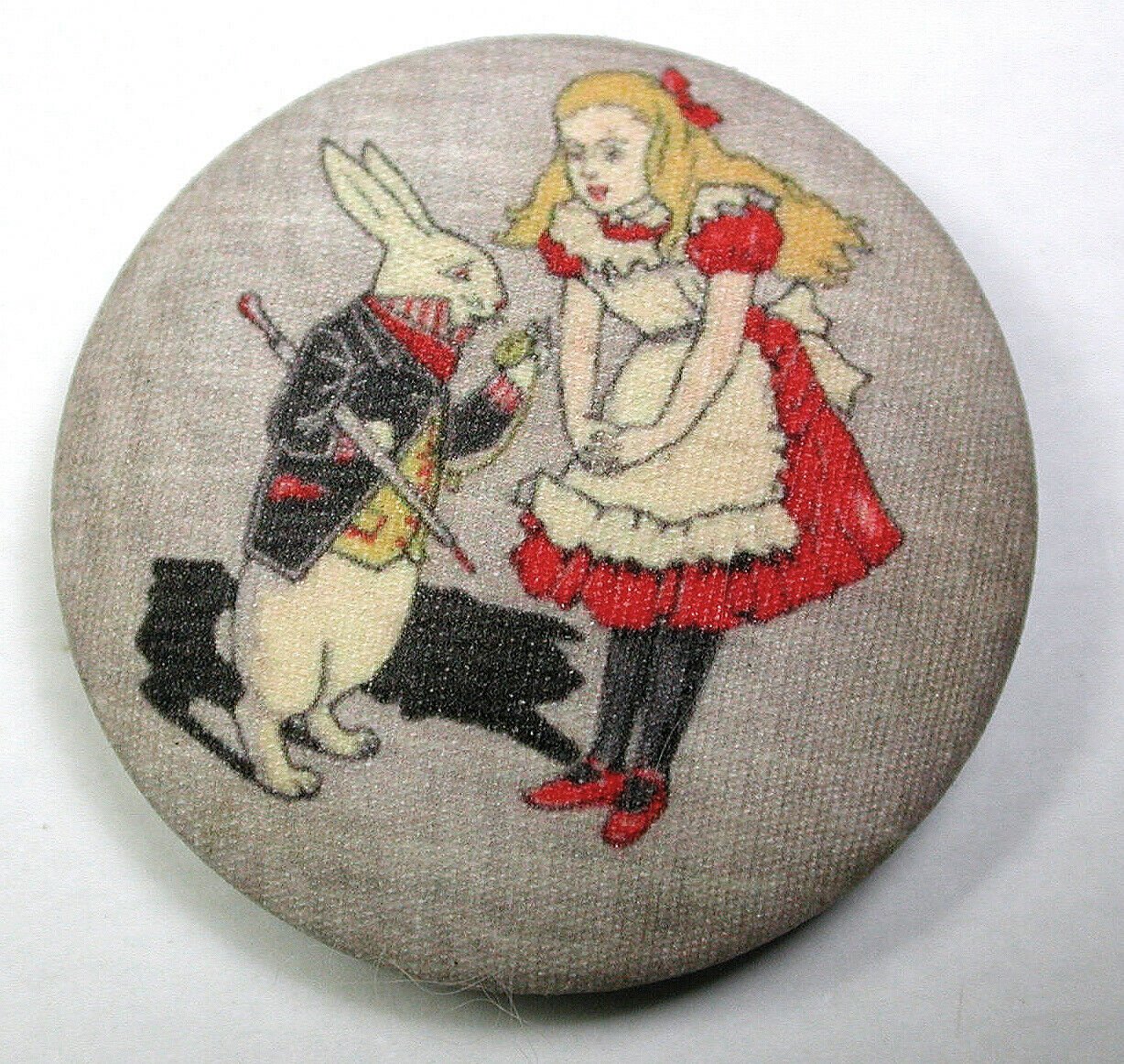 Alice in Wonderland - Meeting the White Rabbit