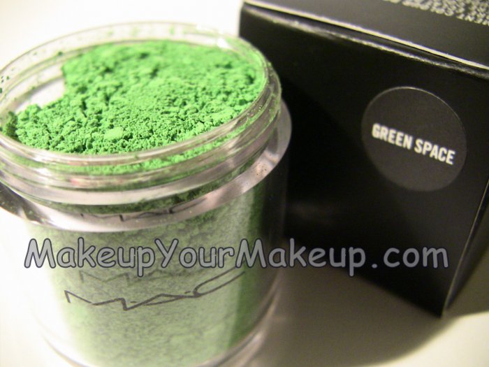 Green Space MAC Pigment Sample
