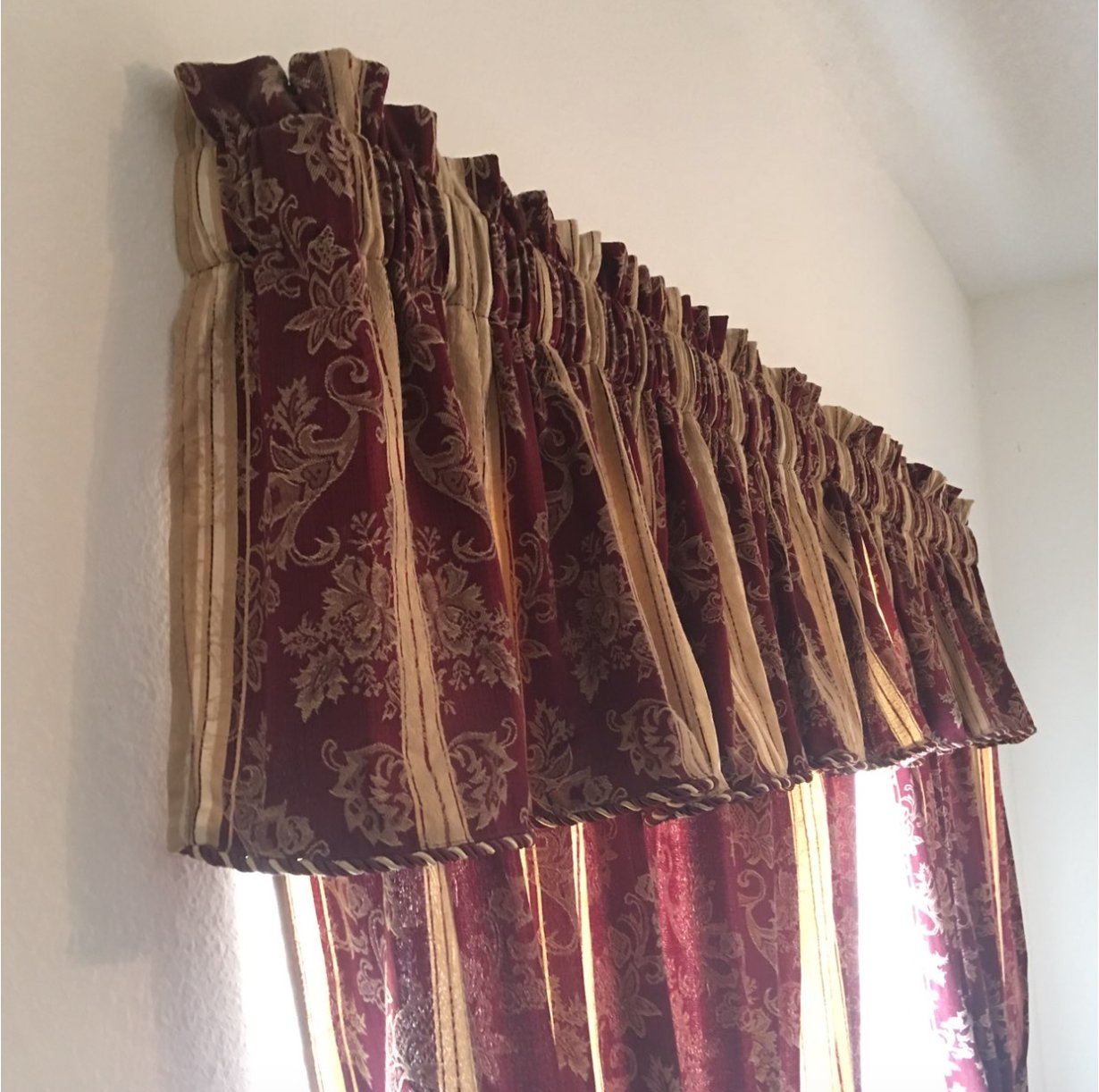 BURGUNDY GOLD TAPESTRY 6ft WINDOW CURTAINS Window Treatment FLORAL