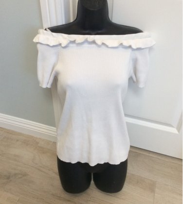 Cable & Gauge OFF SHOULDER WHITE TOP M