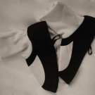 Girls MARY JANE COSTUME STIRRUP SHOE Black / White costume accessory