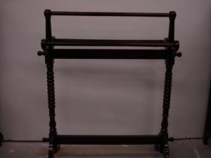 Medium Quilt Rack