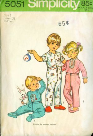 Simplicity #5051 Toddler's Pajamas & Transfer Pattern Size 2