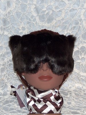 dark brown faux fur eye mask-pillow with dream herbs inside
