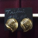 Trifari goldtone vintage clip earrings