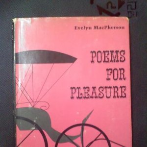 Poems for Pleasure by Evelyn MacPherson (1970 Hardcover) Trumbull County, Ohio