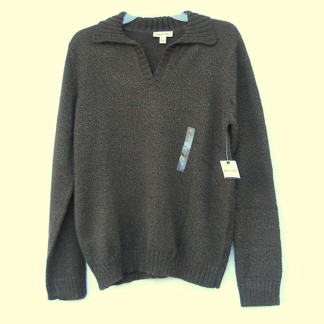 St Johns Bay Mens Collar Mock V Neck Sweater Size L NWT