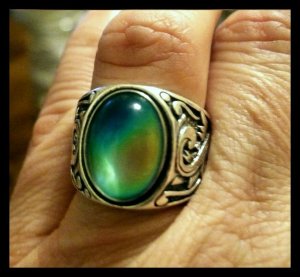 Unique Scroll Man or Ladies Sterling Silver Mood Ring Fast Vivid Color Changes!