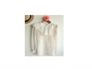 White Top with chiffon sleeve and neckline
