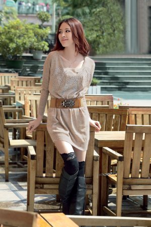 U Neck with handmade details Long Top