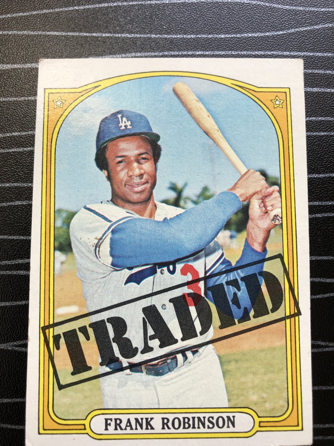 1972 Topps Baseball Card HIGH #754 Frank Robinson Dodgers