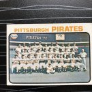 1973 Topps Baseball Card #26 Pirates Team w/ Clemente